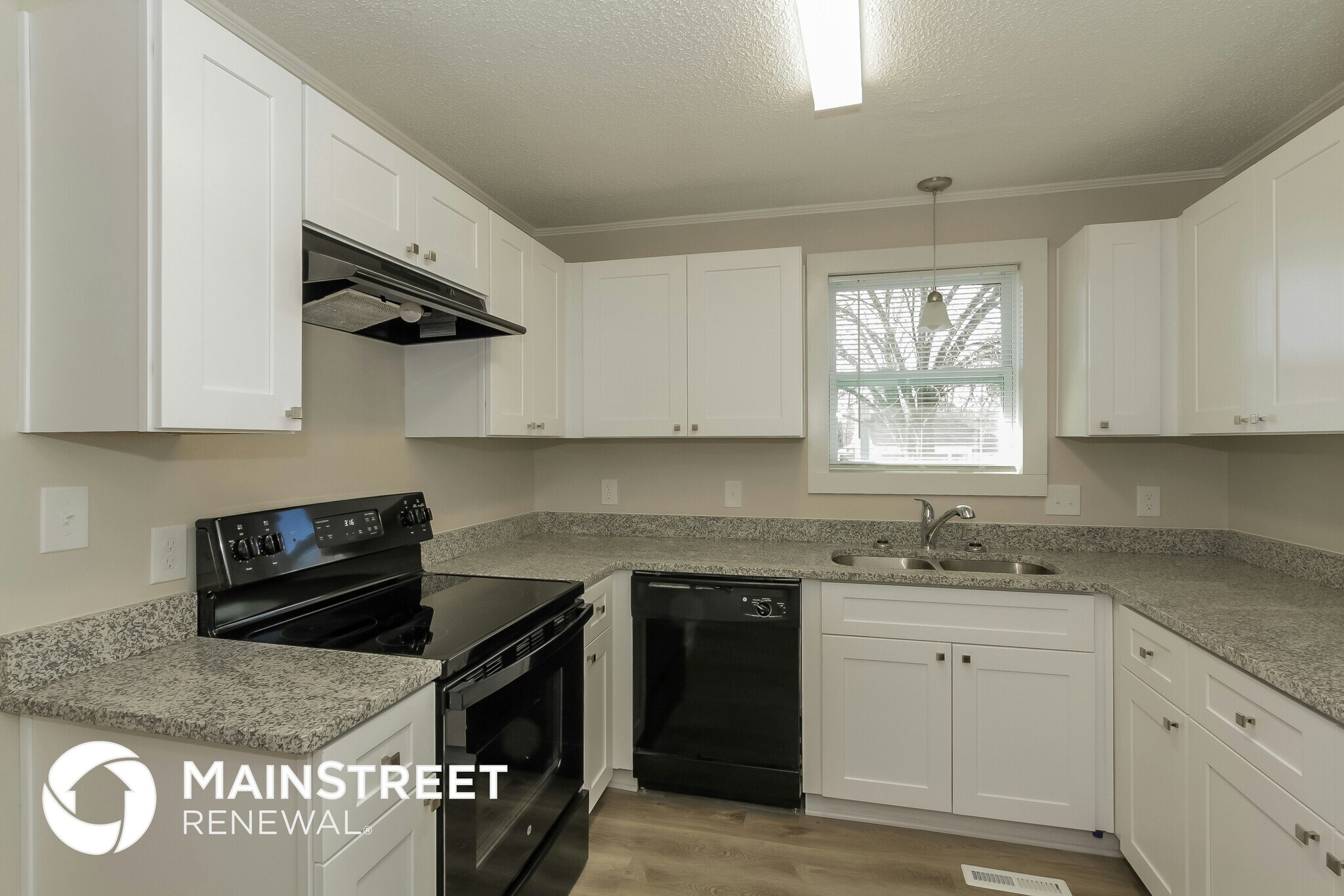 Building Photo - 8022 Marin Dr