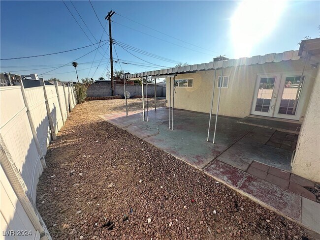 Building Photo - 5609 Gipsy Ave