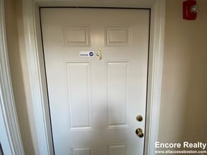 Building Photo - 895 Huntington Ave