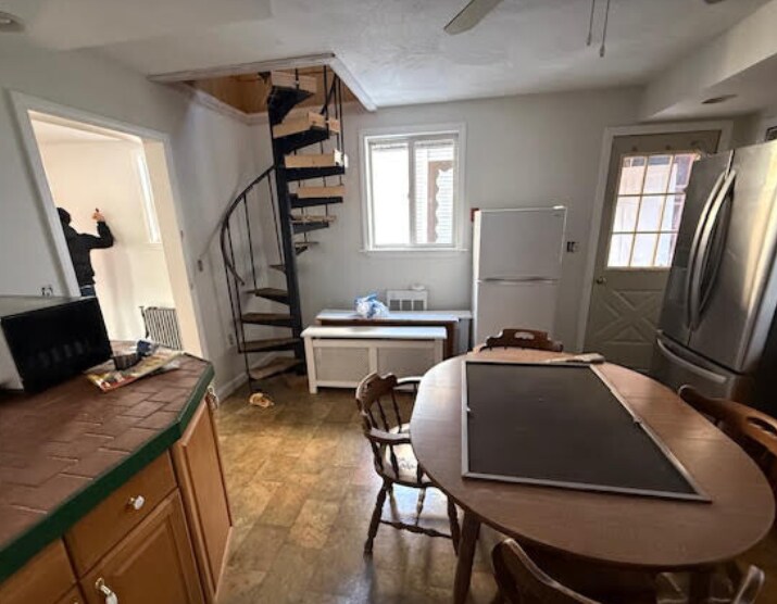 Building Photo - 60 Haines St