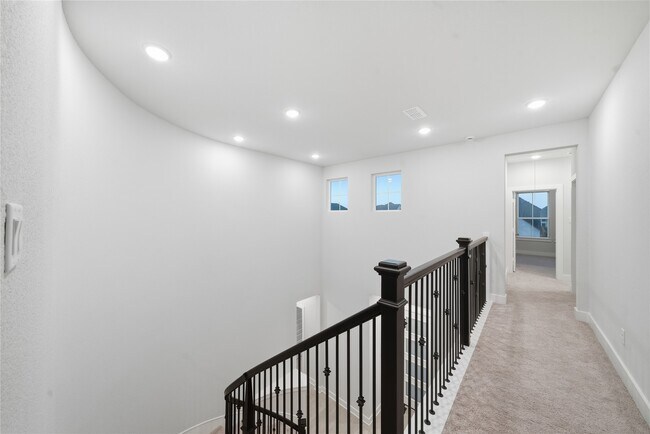 Building Photo - 31719 Hatcher Grv Ln