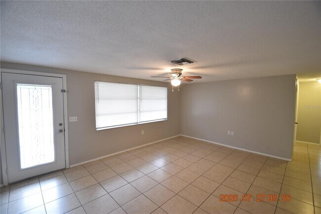 Building Photo - 3221 Topp Dr