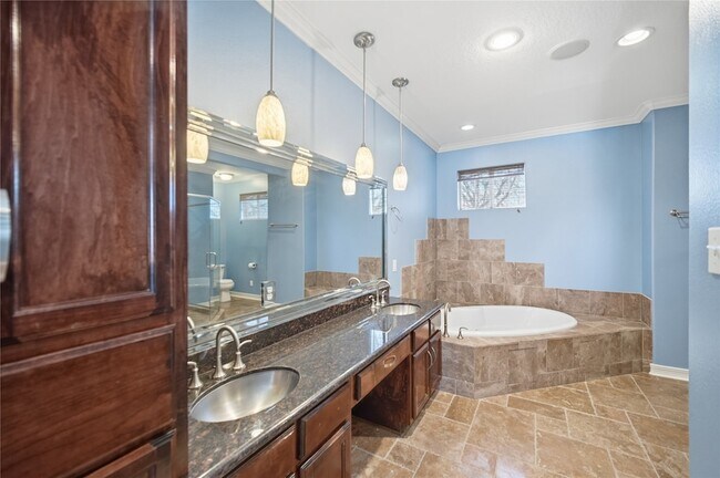 Building Photo - 1316 Cleburne St