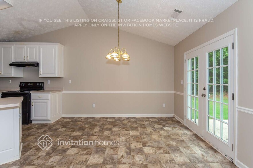 Building Photo - 155 Crooked Creek Dr