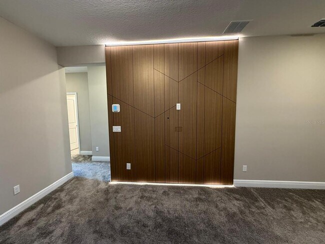 Building Photo - 4821 Abbeywood Aly