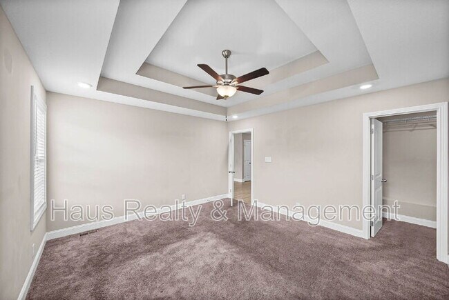 Building Photo - 314 Lugano Ln