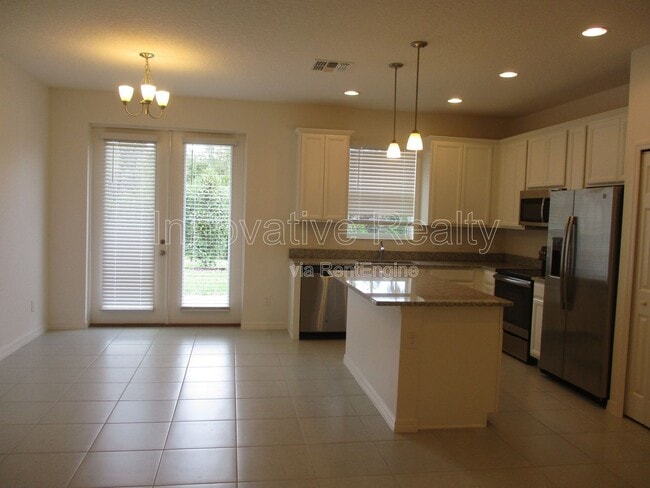 Building Photo - 6791 Tussilago Way