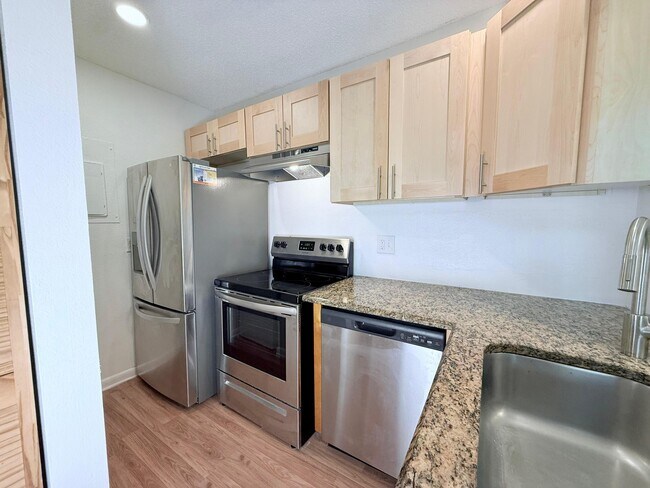 Building Photo - 603 Sea Pine Way