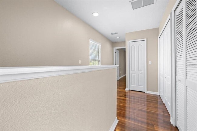 Building Photo - 2020 Greenwood Valley Dr