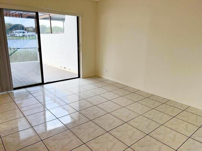 Building Photo - 3094 Bermwood Ln