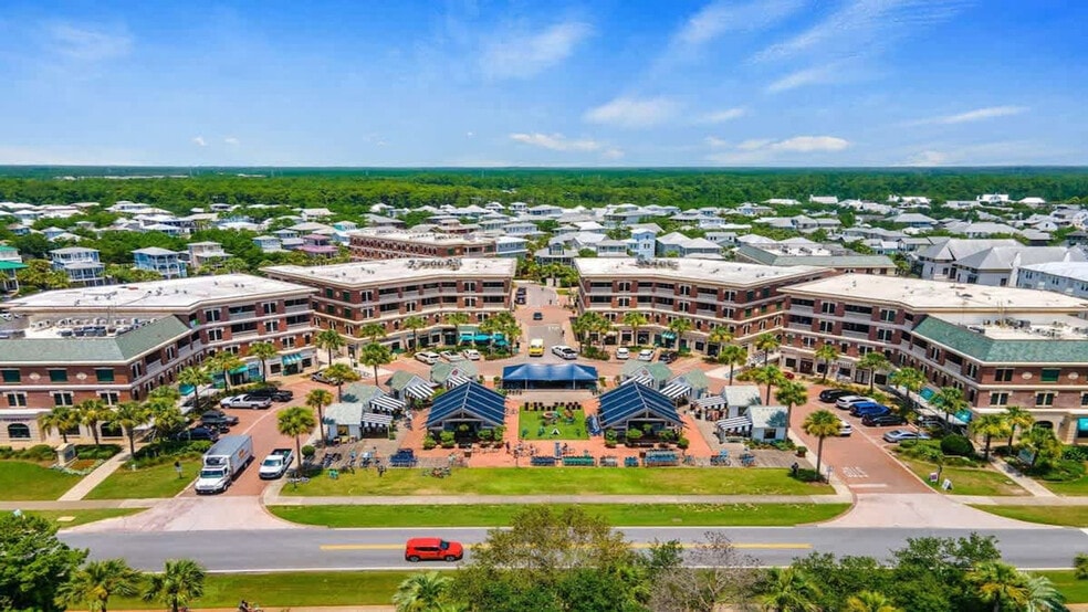 Building Photo - 10343 E County Hwy 30A