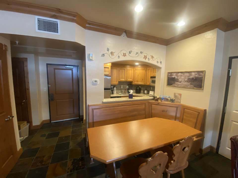 Dining area - 840 Bigler Ln