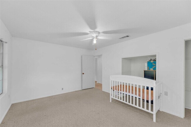 Building Photo - 20235 Engelmann Ln