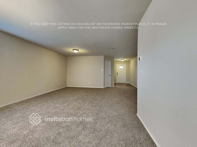 Building Photo - 1313 Cyprus Dr