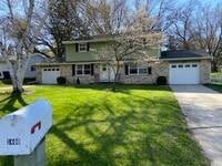 Building Photo - 1400 Katers Dr