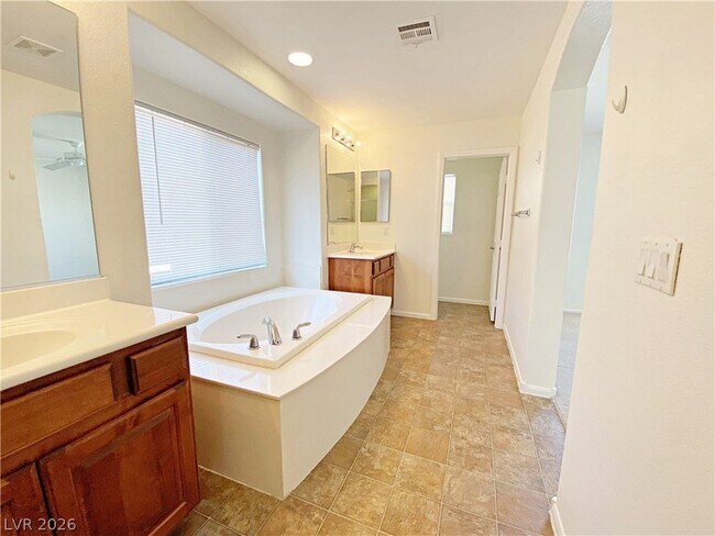 Building Photo - 8557 Alocasia Ct