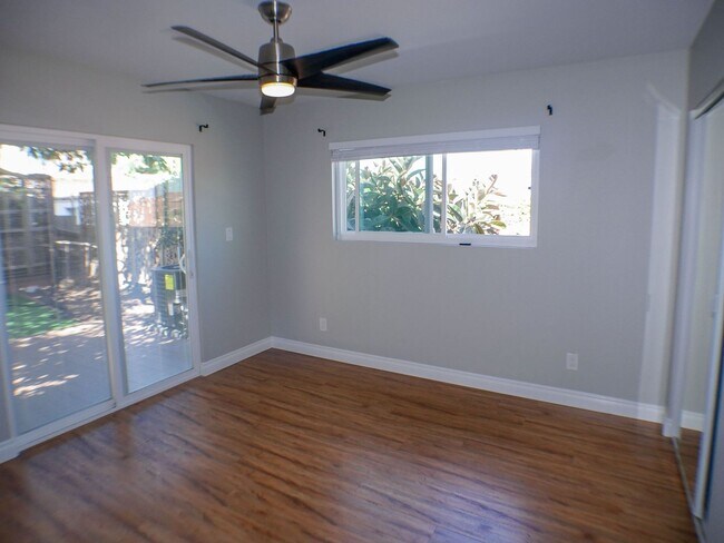 Building Photo - 4573-4575 Newport Avenue