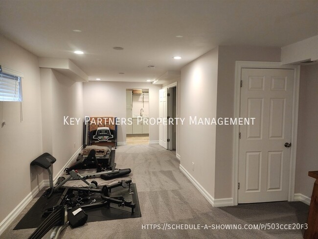 Building Photo - 5812 N Ames-