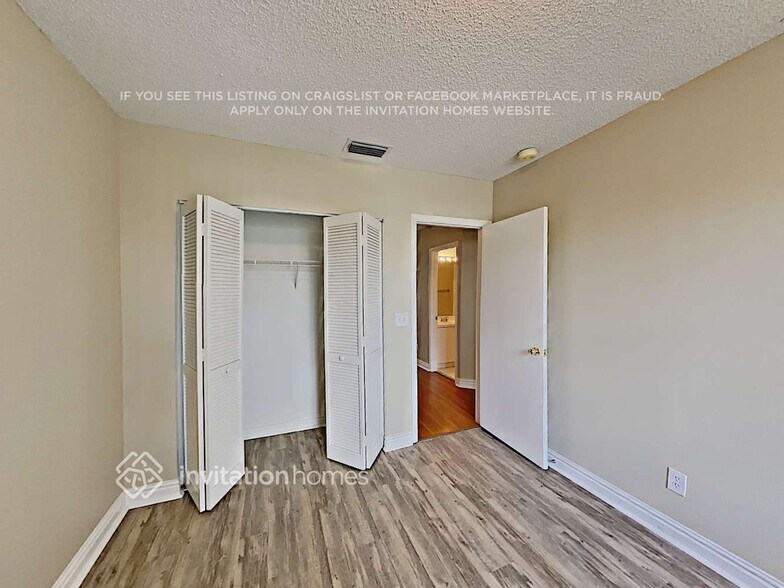 Building Photo - 3457 NW 112th Way