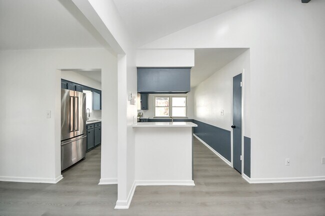 Building Photo - 23002 Grand Rapids Ln