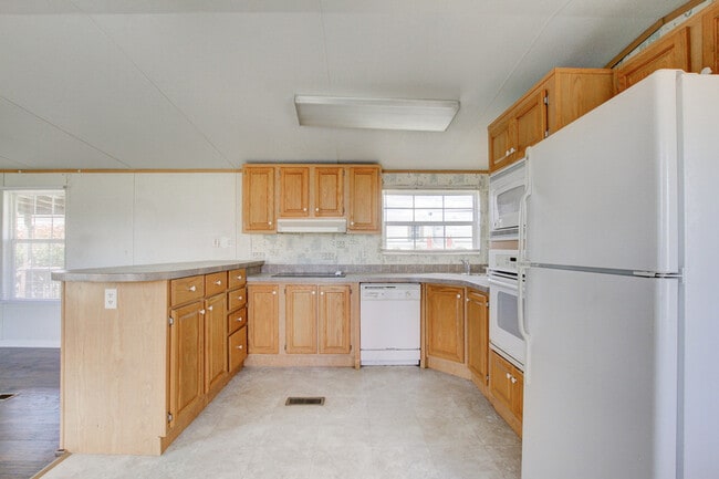 Building Photo - 295 Seay RoadLot 38
