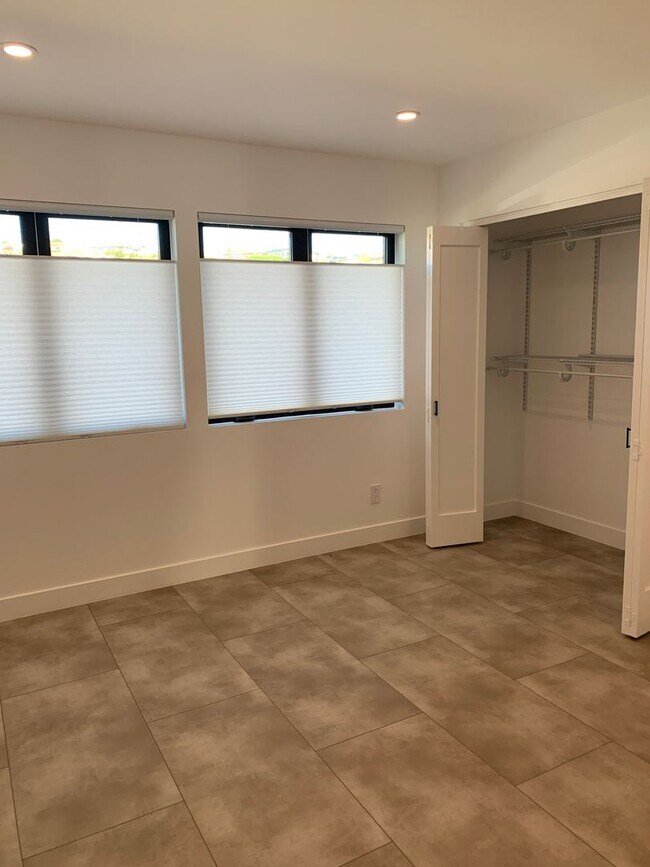 Building Photo - Clear Point Home - Ventura- Ocean Views - 4+3.5