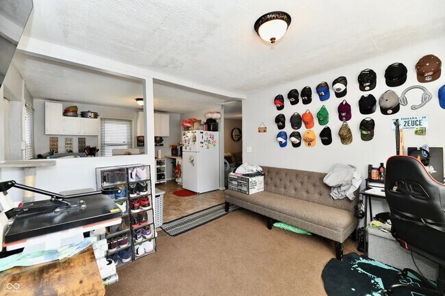 Building Photo - Charming 3-Bedroom Home Near Forest Manor Elementary!