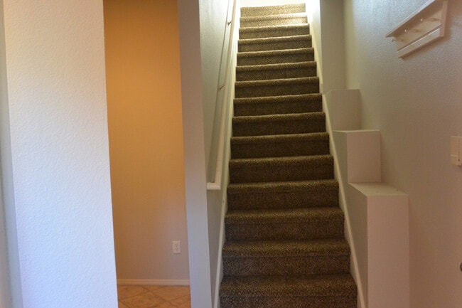 Building Photo - 1830 SE Cutter Ln