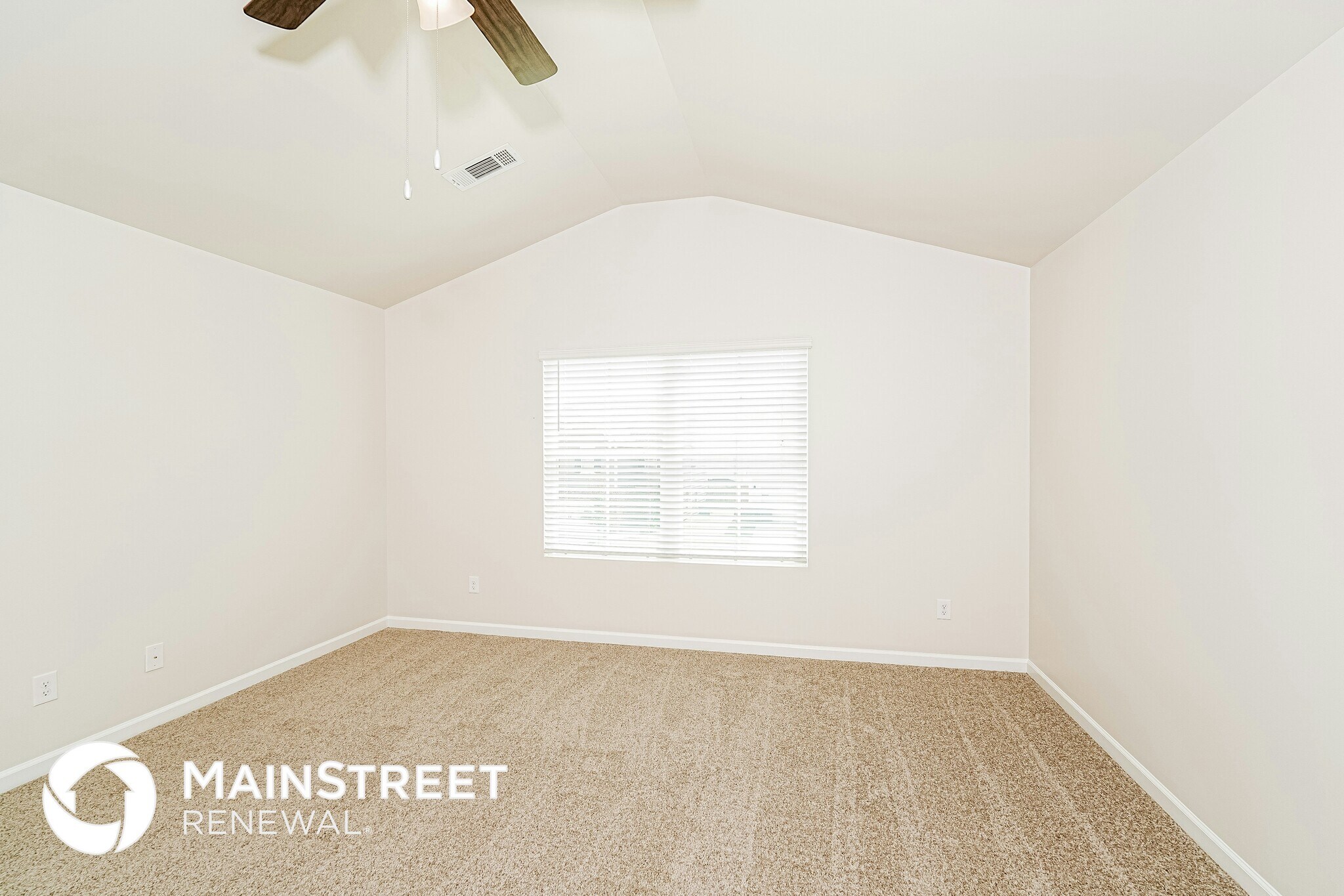 Building Photo - 282 Chelsea Park Rd