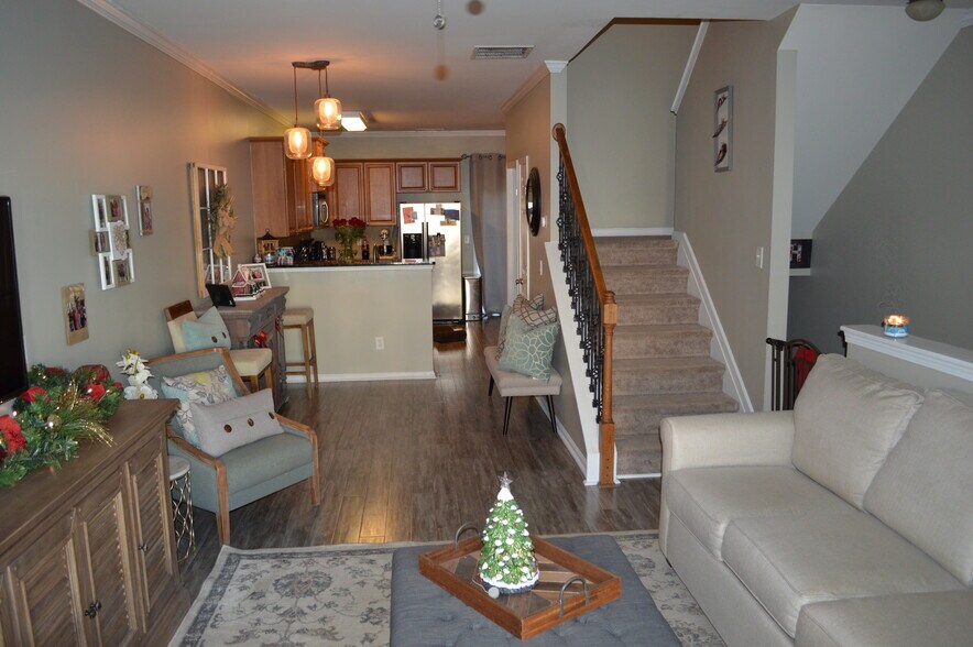 Building Photo - 1256 Liberty Pkwy NW