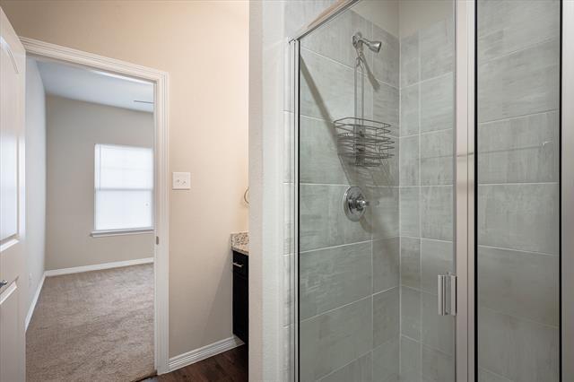 Building Photo - 2721 Vine Ct