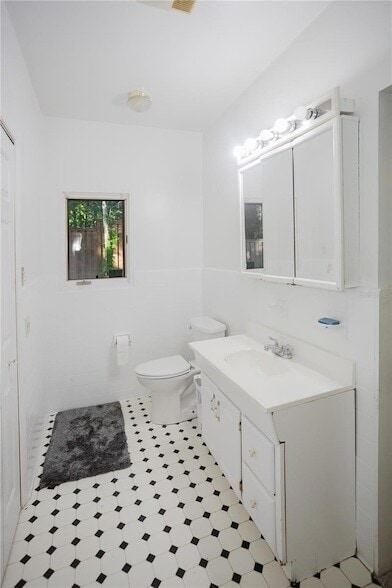 Building Photo - 3730 NW 37th Terrace