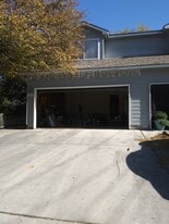 Building Photo - 855 Sagewood Trl