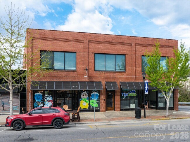Building Photo - 138 S Main St