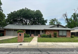 Building Photo - Ready for Move-In