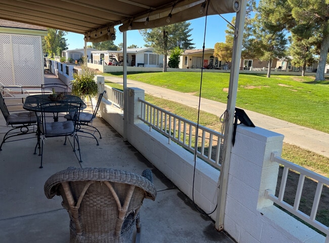 Building Photo - 6250 S Oakmont Dr