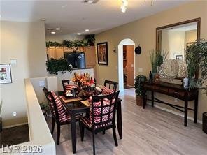 Building Photo - 3975 N Hualapai Way