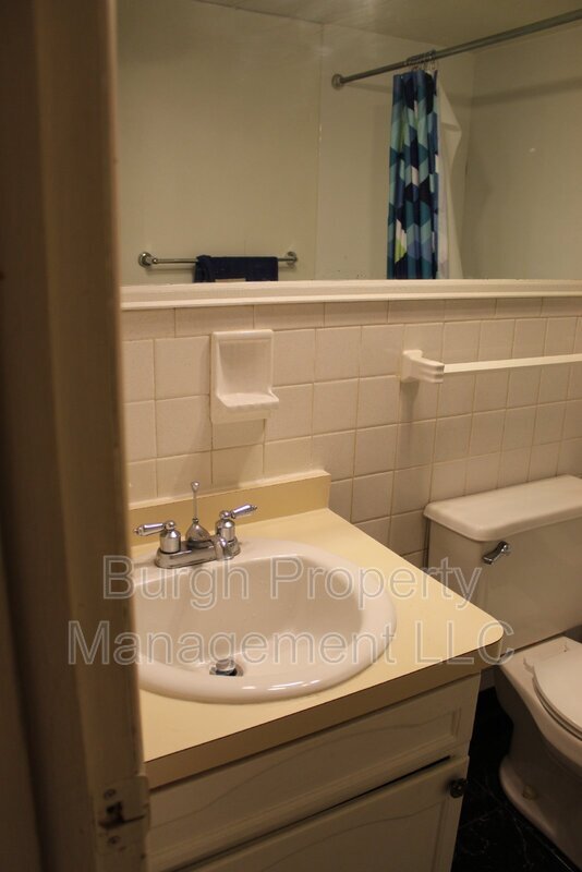 Building Photo - 5091 Sanlin Drive