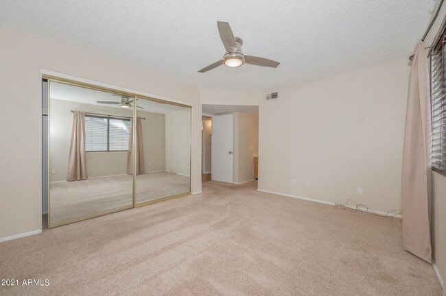 Building Photo - 1262 N 84th Pl