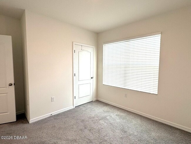 Building Photo - 15 Melogold Dr