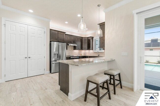 Building Photo - 115 Peninsula Winds Dr
