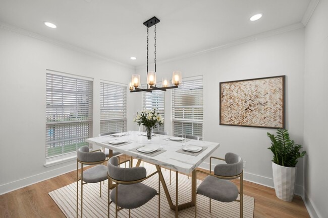 Building Photo - 6411 Illinois St