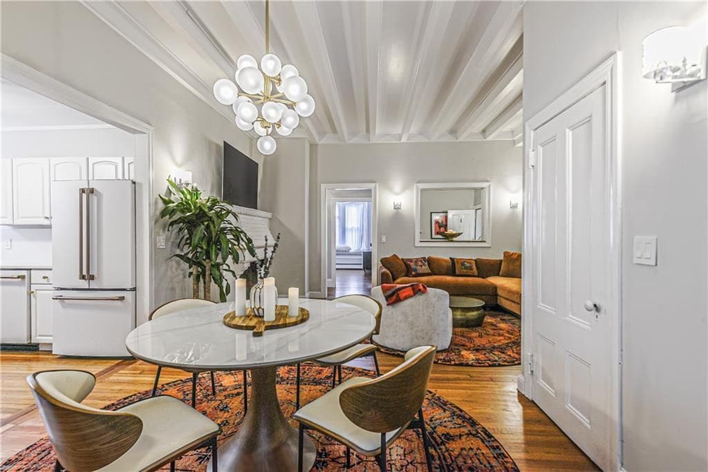 Building Photo - 7 Mt Vernon St