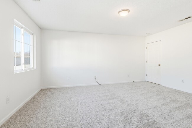 Building Photo - 3615 Marksbury Dr