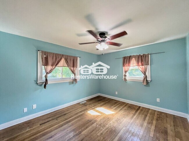 Building Photo - 1341 Boxwood Cir