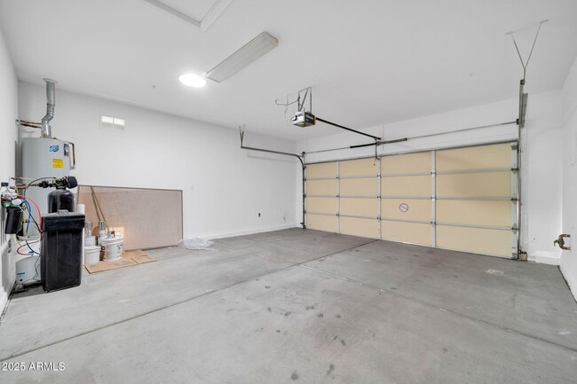 Building Photo - 41309 N Belfair Way