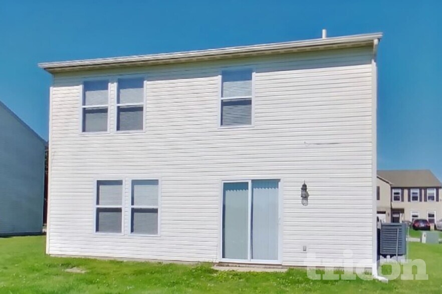 Building Photo - 3203 Brandenburg Dr