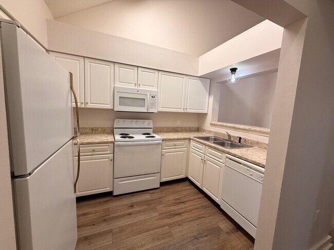 Building Photo - 4276 Calinda Ln