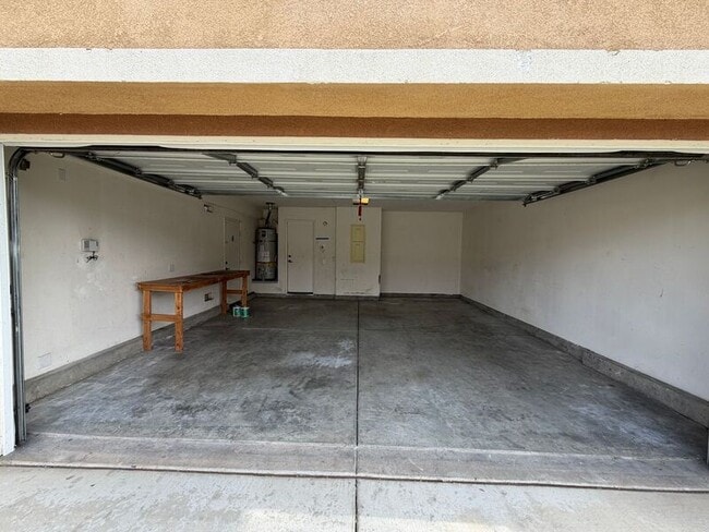 Building Photo - 28700 Lavatera Ave