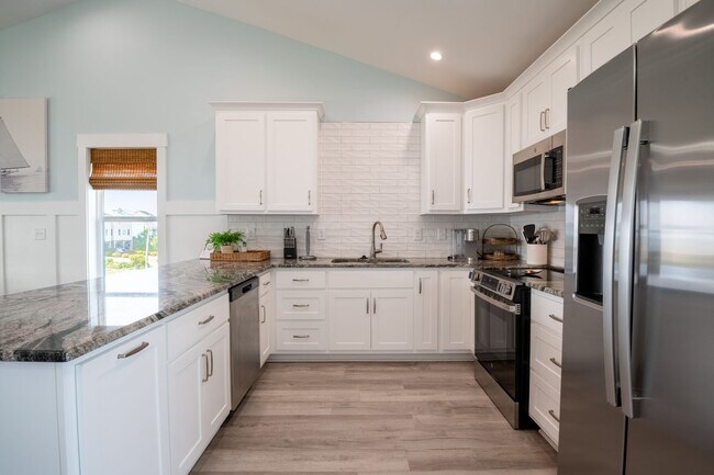Building Photo - PLAN AND SECURE YOUR WINTER GETAWAY NOW, W...